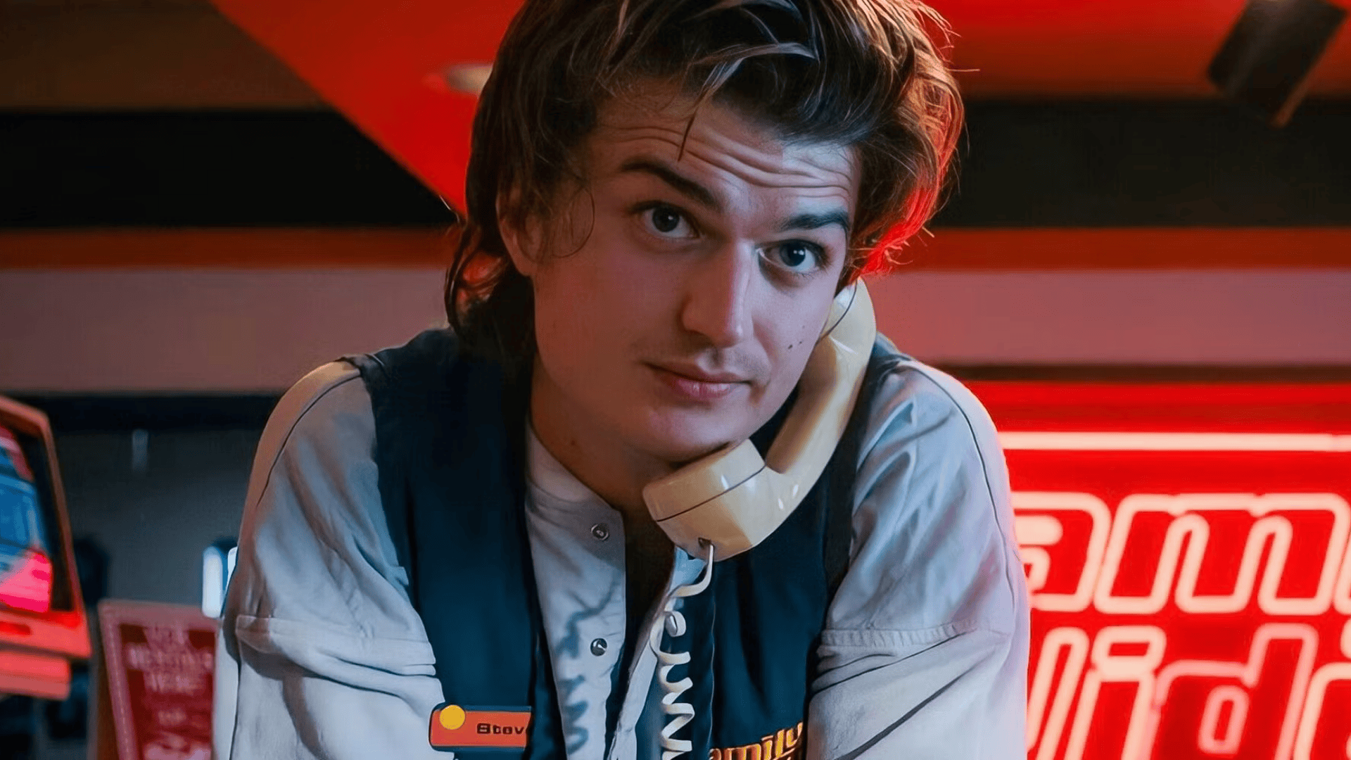 Stranger Things Releases A Huge Amount Of Tie in Books, Novels And Comics - Stranger Things Books Comics Guide