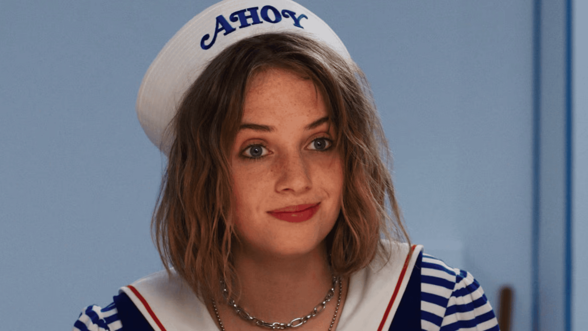 Stranger Things’ Robin Buckley is Maya Hawke, What Else Has Maya Hawke Been In? - Maya Hawke Filmography Stranger Things